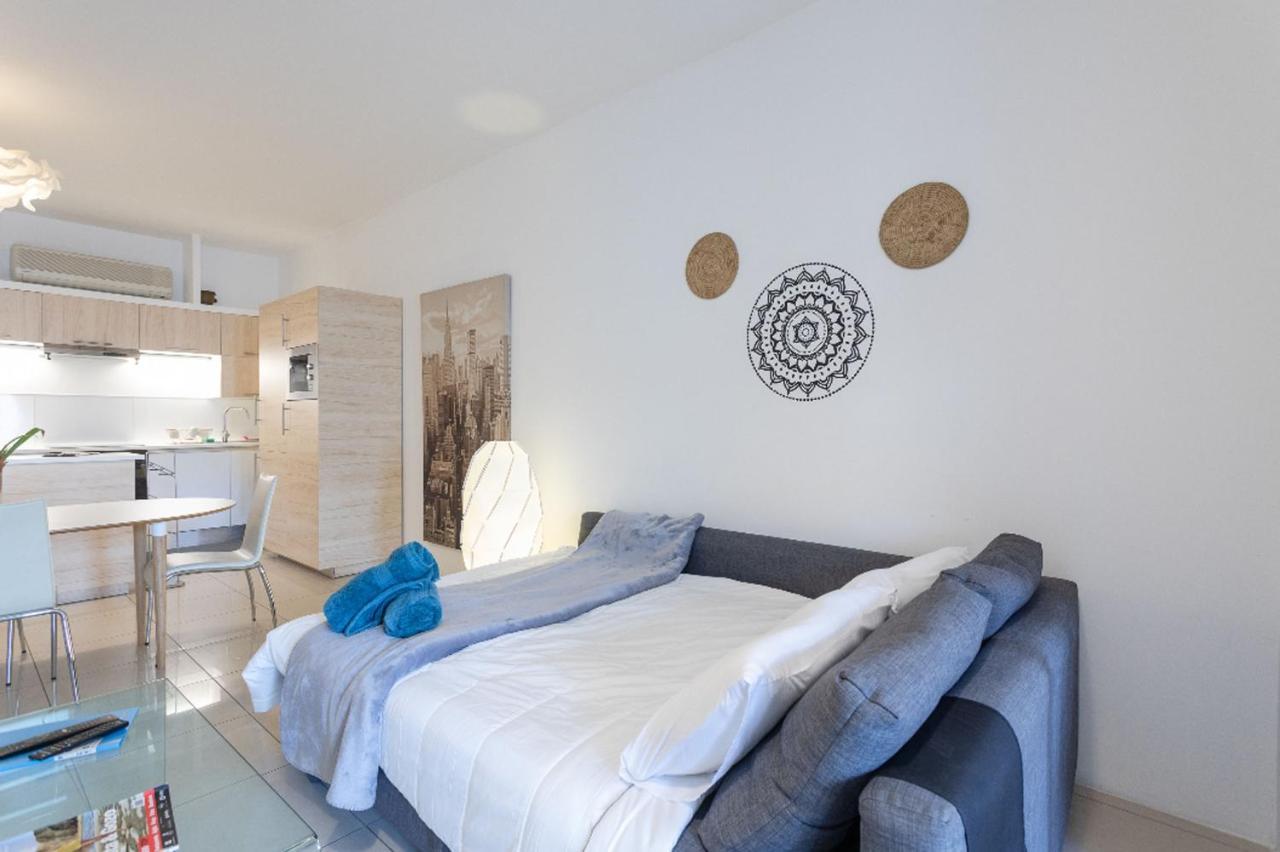 Ivy Mansions St Julians Central Swieqi Сент Джулианс Экстерьер фото